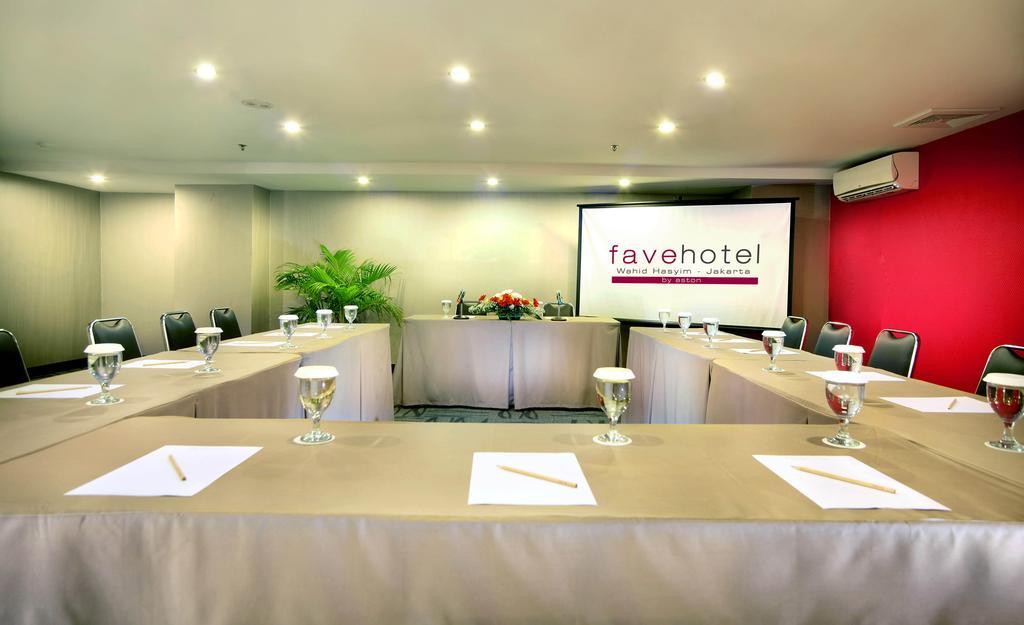 Swiss-belinn Wahid Hasyim Hotel 3*